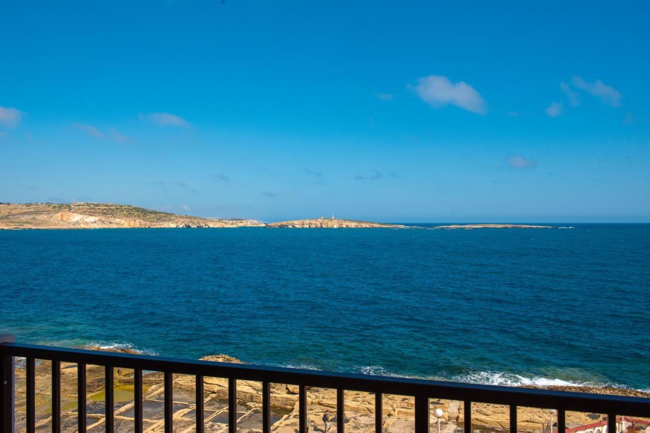 Islet Promenade Seafront 1 Bedroom Apartment With Sea View Balcony By Getawaysmalta Bahía de San Pablo Exterior foto