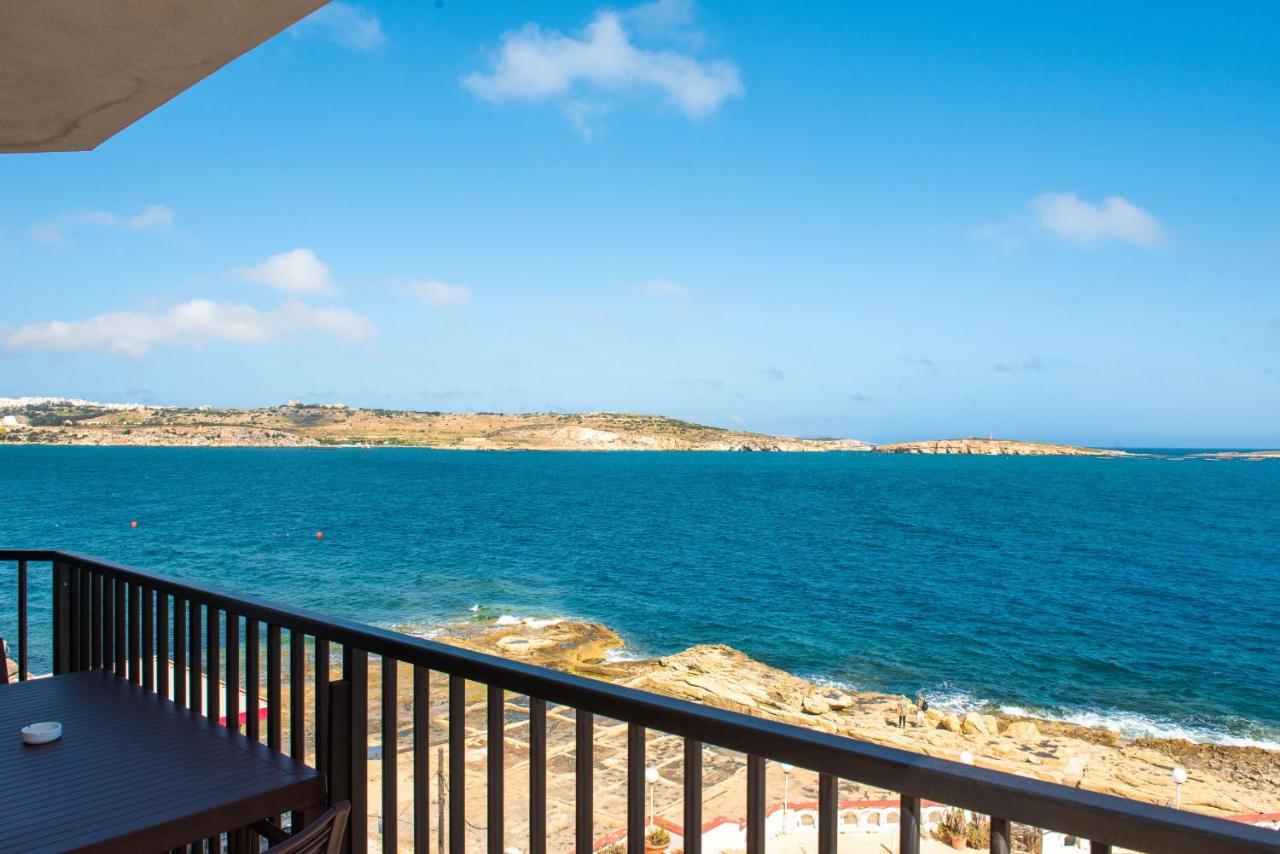 Islet Promenade Seafront 1 Bedroom Apartment With Sea View Balcony By Getawaysmalta Bahía de San Pablo Exterior foto